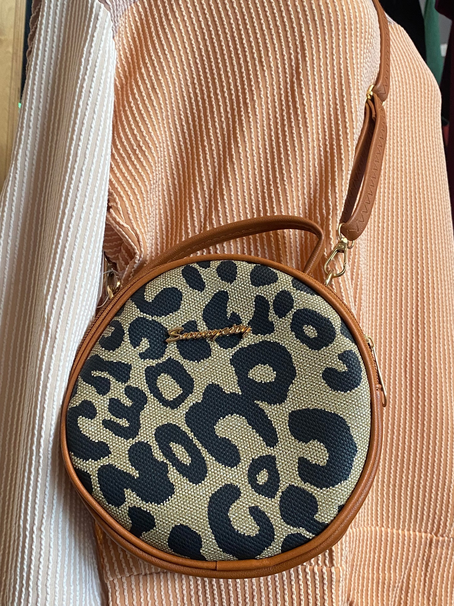 Round Cheetah Purse