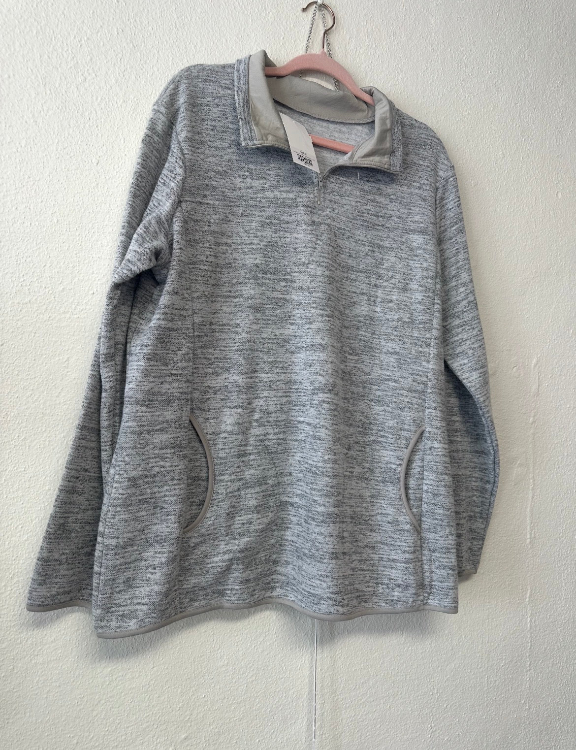 Heathered Collar Sweatshirt