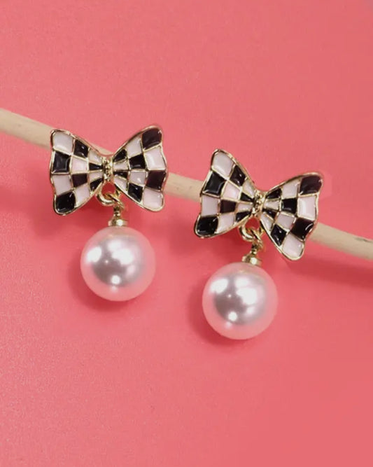 Checkered Ribbon with Pearl Earrings