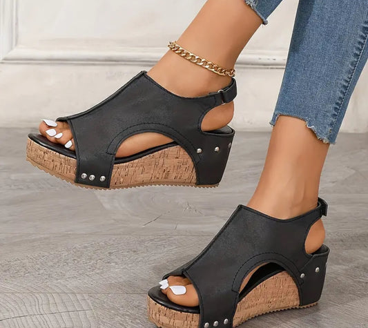 Black Elegant Wedge Shoes