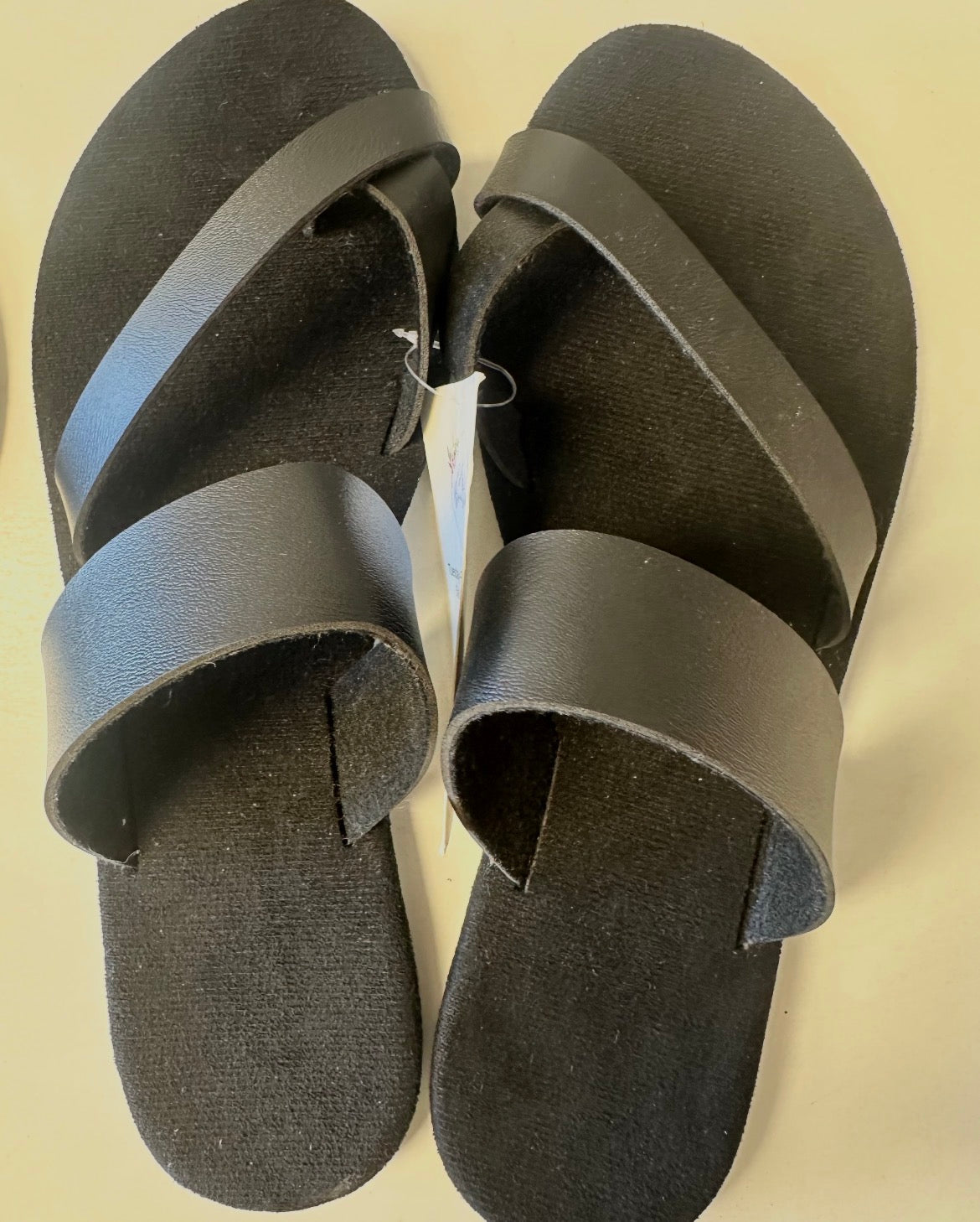 Black Flat Toe Sandals