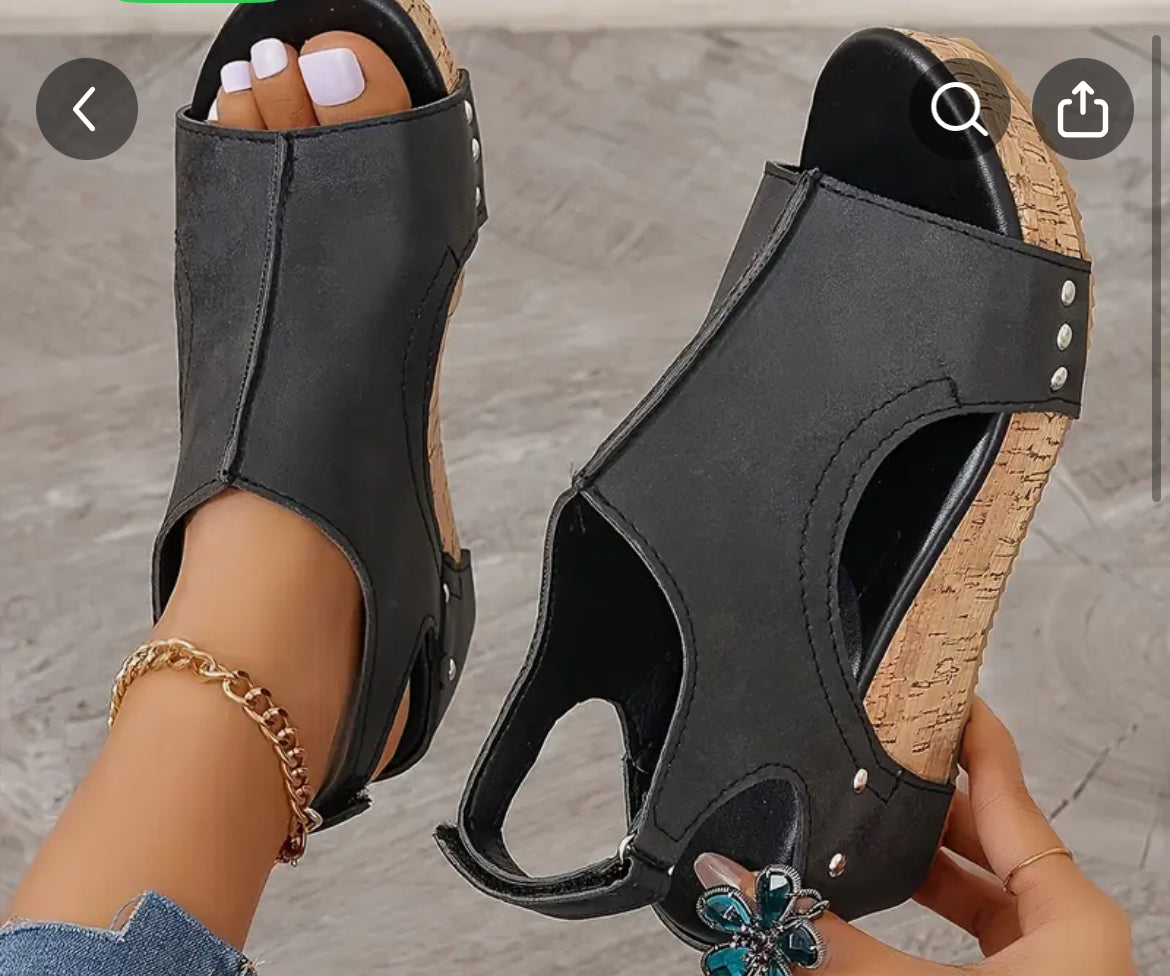 Black Elegant Wedge Shoes