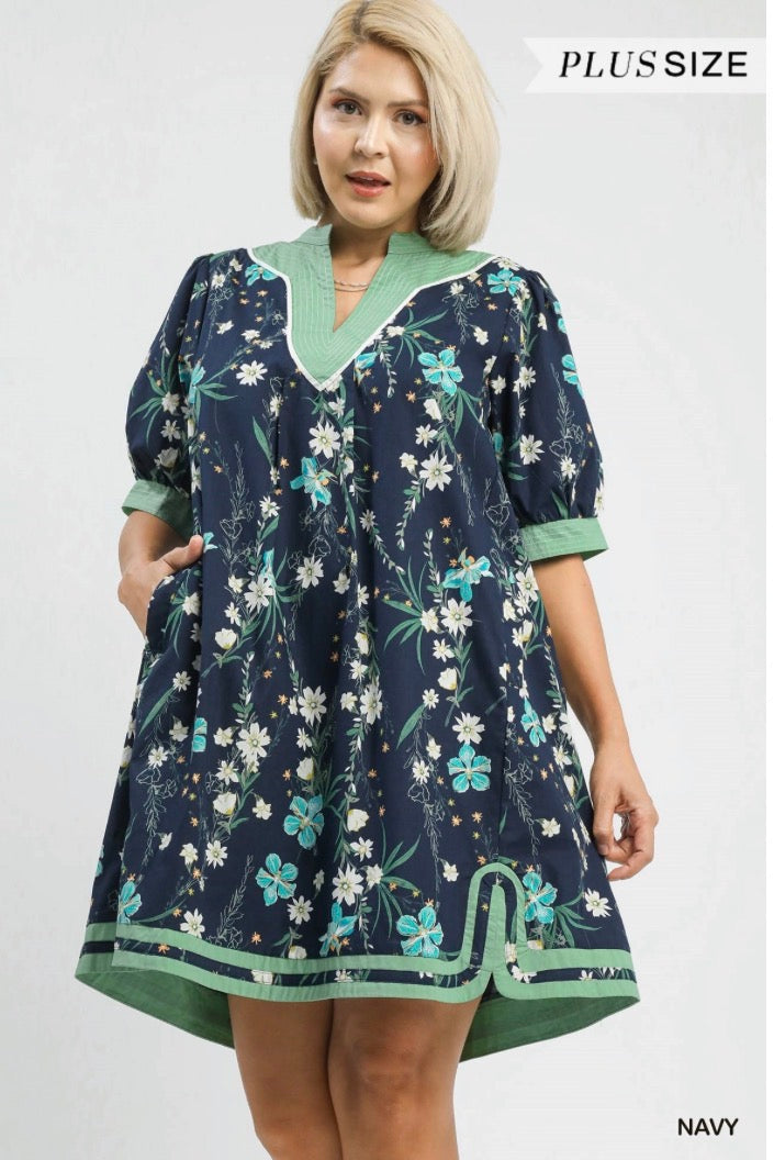 Navy Petal Pop Puff Sleeve Curvy