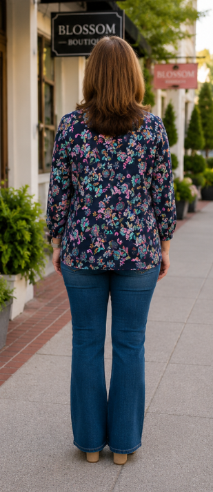 Navy Lizzy 3/4 length sleeve blouse