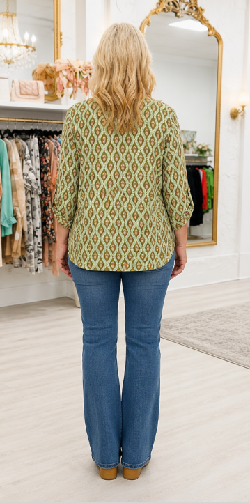 Olive Lizzy 3/4 length sleeve