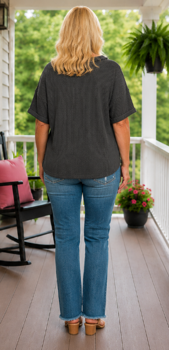 Black Ribbed Short Sleeve Curvy Top