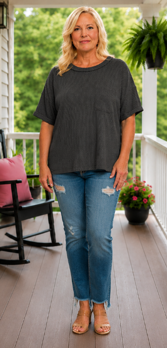 Black Ribbed Short Sleeve Curvy Top